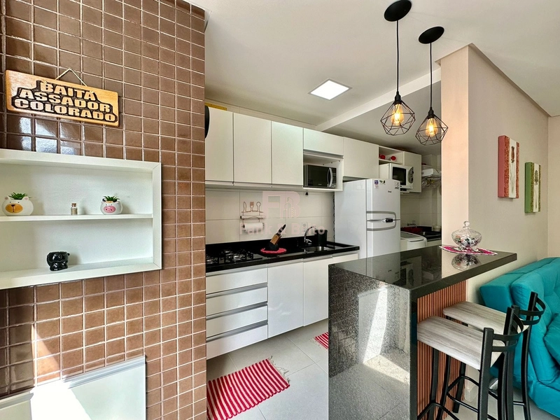 APARTAMENTO PRÓXIMO DO MAR DE FRENTE COM VISTA: 9ª foto da galeria de imagens do imóvel