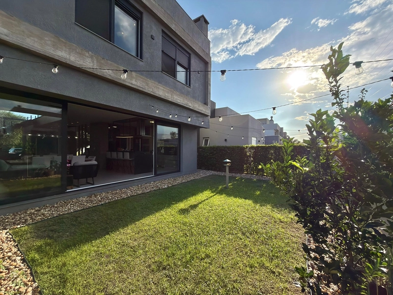 SOBRADO MOBILIADO E DECORADO.: 18ª foto da galeria de imagens do imóvel