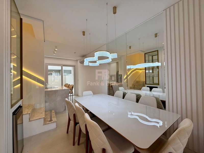 CASA EM CONDOMÍNIO FECHADO.: 5ª foto da galeria de imagens do imóvel