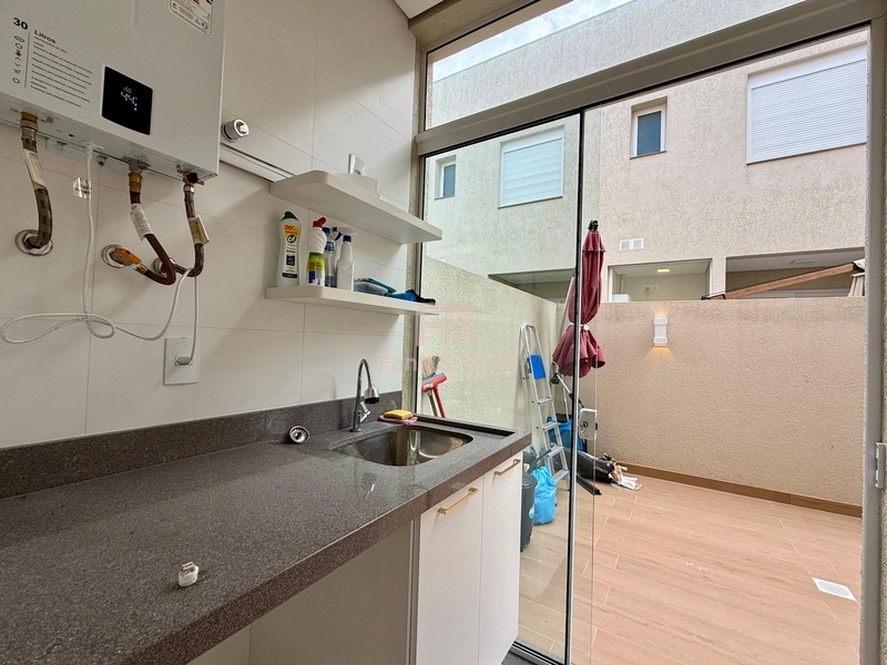 CASA EM CONDOMÍNIO FECHADO.: 12ª foto da galeria de imagens do imóvel