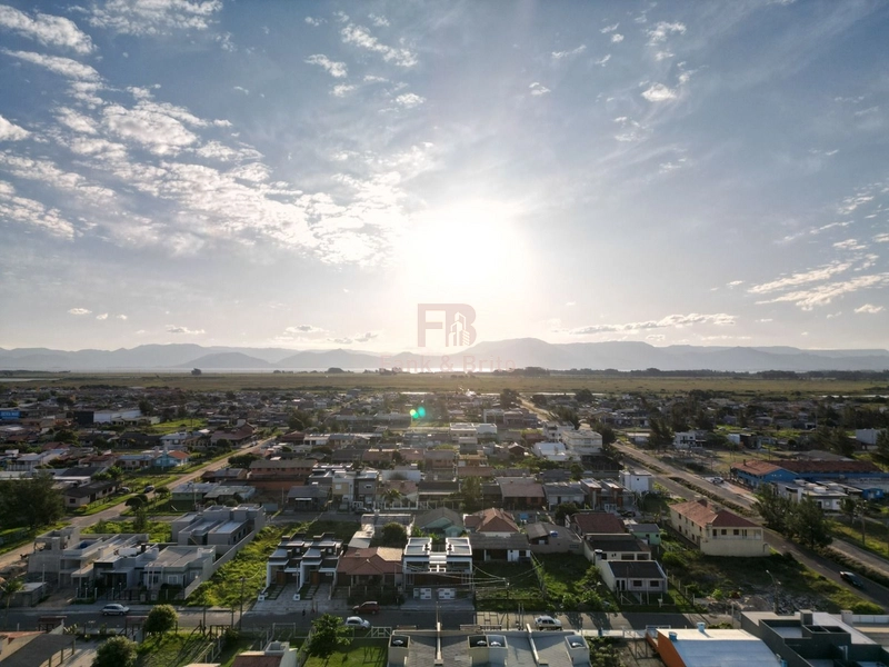 CASA A VENDA EM CAPÃO DA CANOA: 28ª foto da galeria de imagens do imóvel