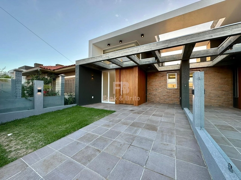 CASA A VENDA EM CAPÃO DA CANOA: 3ª foto da galeria de imagens do imóvel