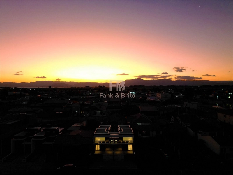 CASA A VENDA EM CAPÃO DA CANOA: 33ª foto da galeria de imagens do imóvel