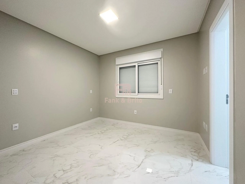 CASA A VENDA EM CAPÃO DA CANOA: 20ª foto da galeria de imagens do imóvel