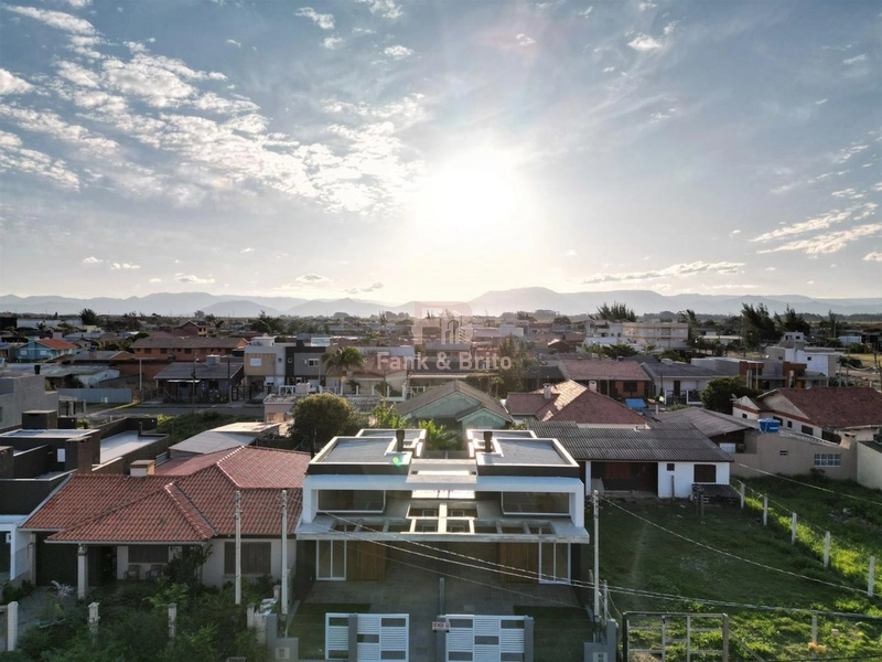 CASA A VENDA EM CAPÃO DA CANOA: 27ª foto da galeria de imagens do imóvel