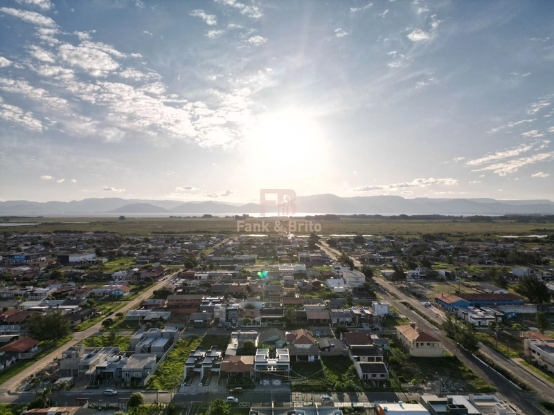 CASA A VENDA EM CAPÃO DA CANOA: 29ª foto da galeria de imagens do imóvel