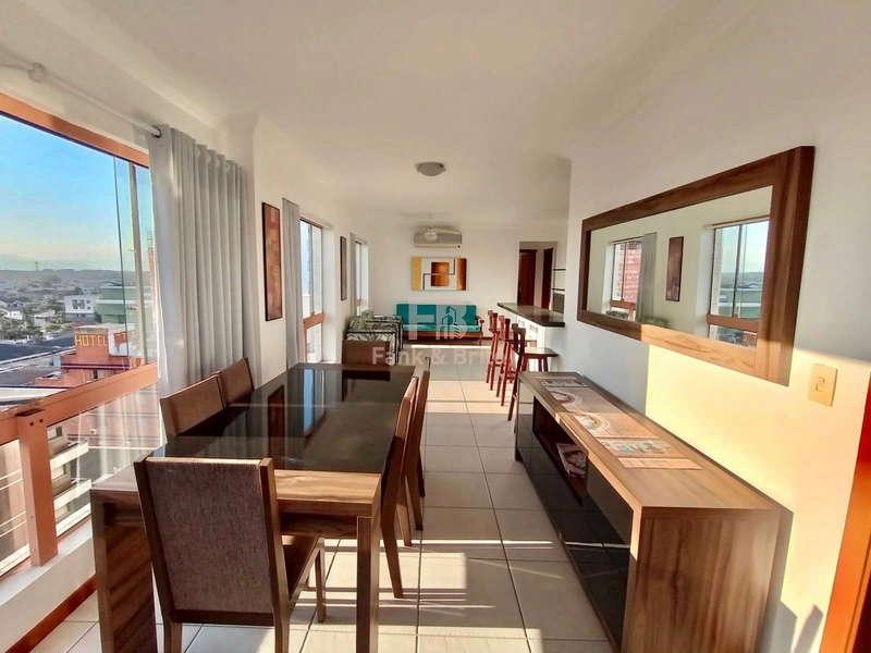 2 dormitórios em Av perto da Praia: 4ª foto da galeria de imagens do imóvel