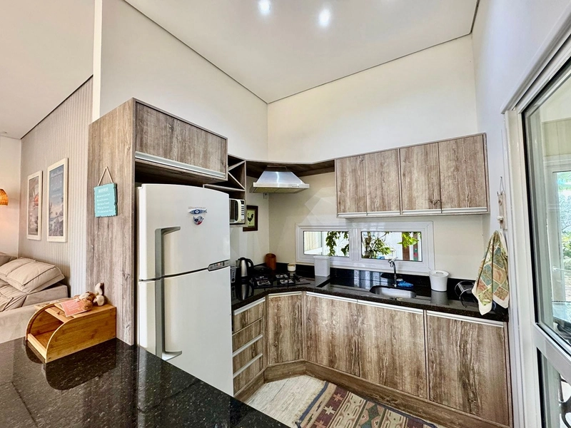 Casa de Condomínio com 3 Quartos e 3 banheiros à Venda.: 5ª foto da galeria de imagens do imóvel