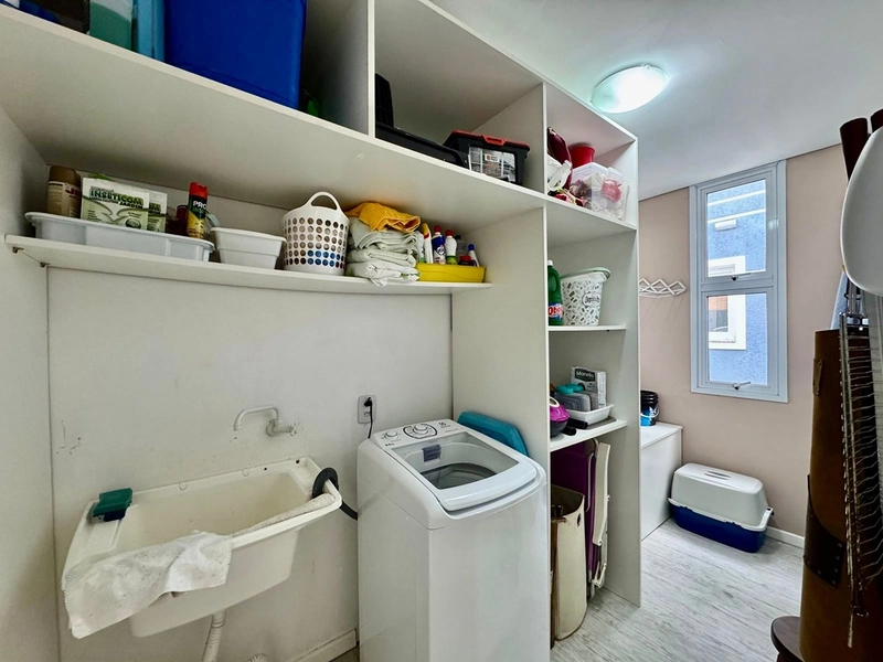 Casa de Condomínio com 3 Quartos e 3 banheiros à Venda.: 8ª foto da galeria de imagens do imóvel