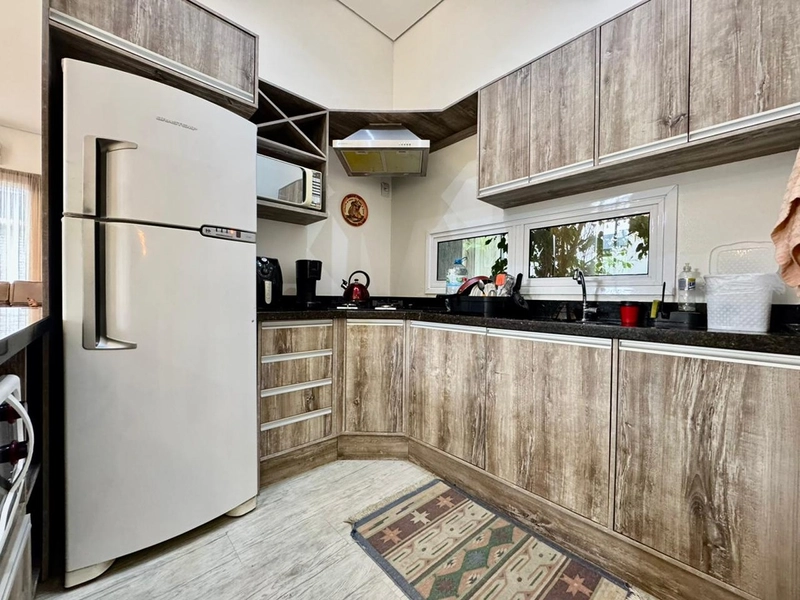 Casa de Condomínio com 3 Quartos e 3 banheiros à Venda.: 27ª foto da galeria de imagens do imóvel