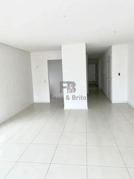 APARTAMENTO A VENDA 3 DORMITÓRIOS EM CAPÃO DA CANOA: 9ª foto da galeria de imagens do imóvel