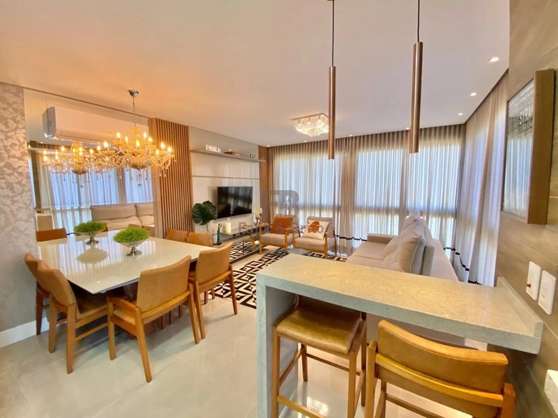 VENDE LINDO APARTAMENTO FINAMENTE MOBILIADO E DECORADO COM VISTA MAR: 15ª foto da galeria de imagens do imóvel