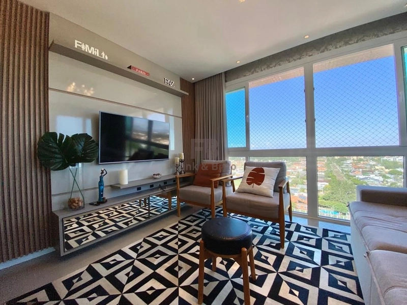 VENDE LINDO APARTAMENTO FINAMENTE MOBILIADO E DECORADO COM VISTA MAR: 2ª foto da galeria de imagens do imóvel
