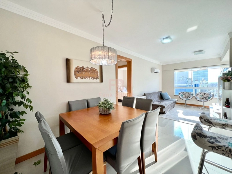 DOIS DORMITÓRIOS COM VISTA MAR A VENDA NO CENTRO DE CAPÃO DA CANOA: 3ª foto da galeria de imagens do imóvel