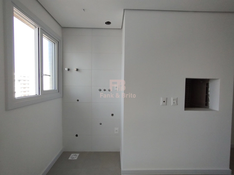 NUNCA HABITADO COM INFRAESTRUTURA COMPLETA.: 8ª foto da galeria de imagens do imóvel