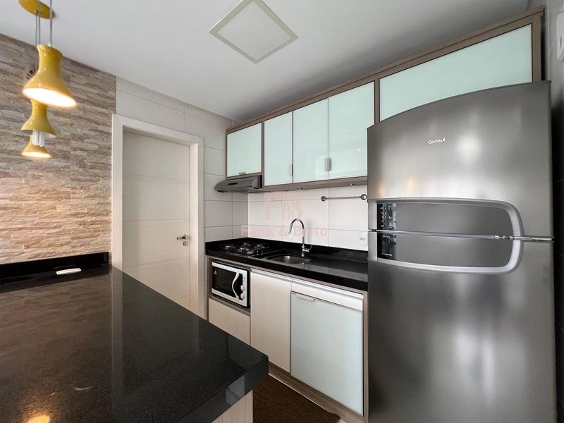 FANTÁSTICO E EXCLUSIVO APARTAMENTO DE ESQUINA, COM TERRAÇO E PISCINA.: 7ª foto da galeria de imagens do imóvel