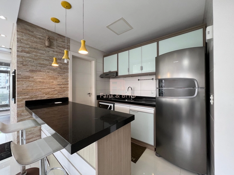 FANTÁSTICO E EXCLUSIVO APARTAMENTO DE ESQUINA, COM TERRAÇO E PISCINA.: 6ª foto da galeria de imagens do imóvel