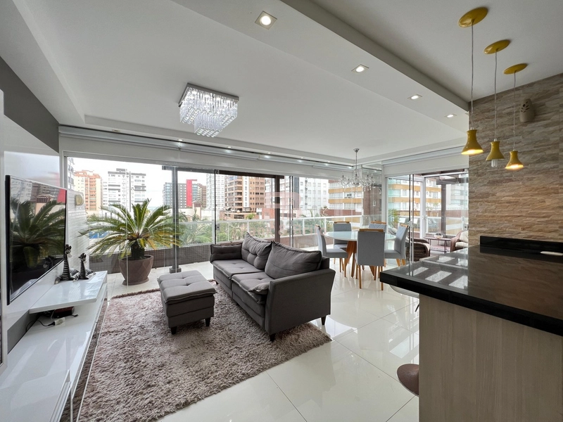 FANTÁSTICO E EXCLUSIVO APARTAMENTO DE ESQUINA, COM TERRAÇO E PISCINA.: 1ª foto da galeria de imagens do imóvel