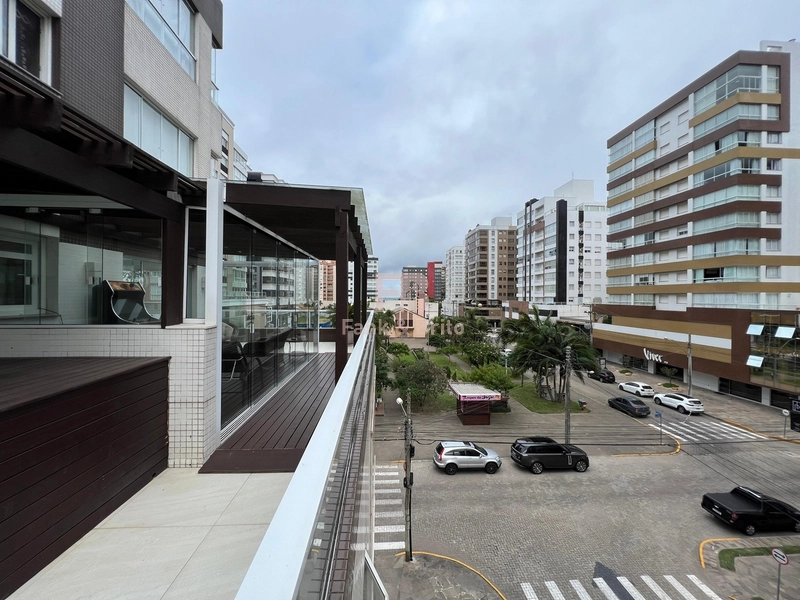 FANTÁSTICO E EXCLUSIVO APARTAMENTO DE ESQUINA, COM TERRAÇO E PISCINA.: 12ª foto da galeria de imagens do imóvel