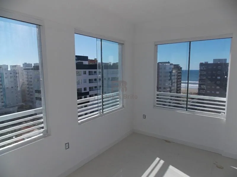 VENDE APARTAMENTO NOVO POUCOS METROS DO MAR: 3ª foto da galeria de imagens do imóvel