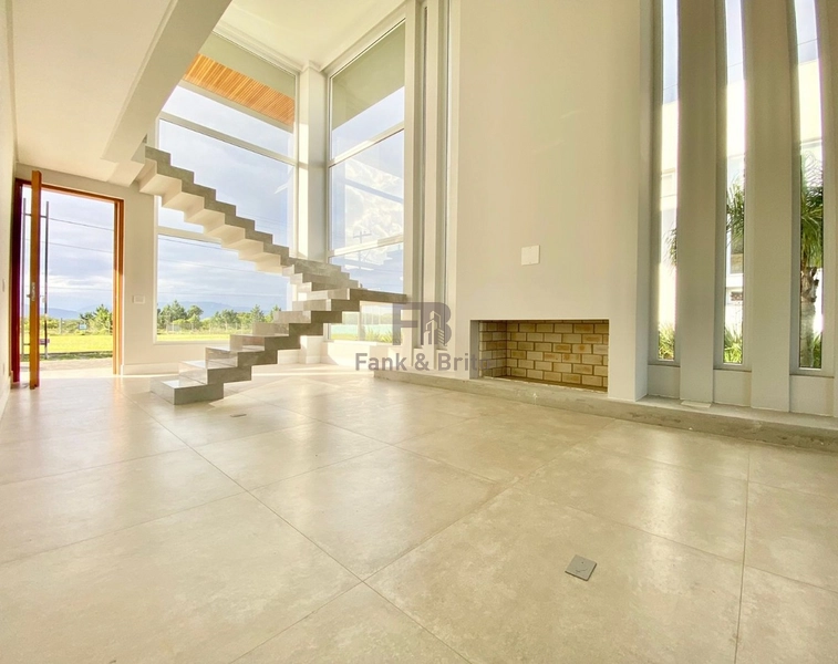 CASA A VENDA NO CONDOMÍNIO ILHAS RESORT: 4ª foto da galeria de imagens do imóvel