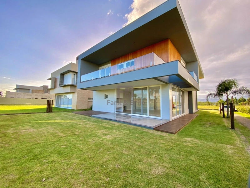 CASA A VENDA NO CONDOMÍNIO ILHAS RESORT: 15ª foto da galeria de imagens do imóvel