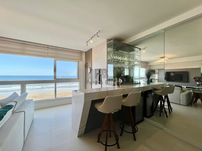 DE FRENTE PRO MAR! MOBILIADO E DECORADO! NUNCA HABITADO!: 9ª foto da galeria de imagens do imóvel