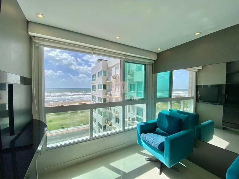 APARTAMENTO Á VENDA COM VISTA  PARA O MAR AOS PÉS DA ORLA: 5ª foto da galeria de imagens do imóvel