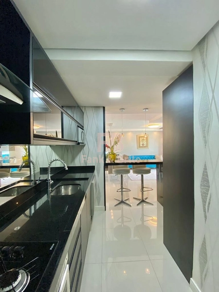 APARTAMENTO Á VENDA COM VISTA  PARA O MAR AOS PÉS DA ORLA: 12ª foto da galeria de imagens do imóvel