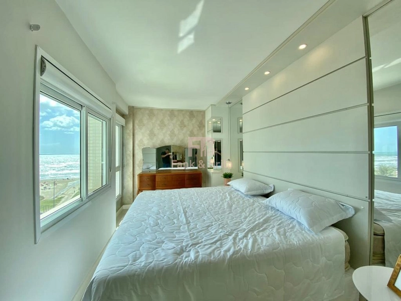 APARTAMENTO Á VENDA COM VISTA  PARA O MAR AOS PÉS DA ORLA: 23ª foto da galeria de imagens do imóvel