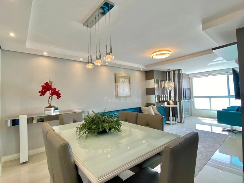 APARTAMENTO Á VENDA COM VISTA  PARA O MAR AOS PÉS DA ORLA: 2ª foto da galeria de imagens do imóvel