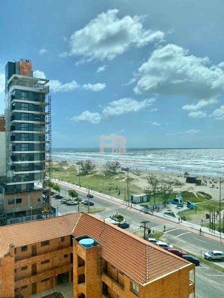 APARTAMENTO Á VENDA COM VISTA  PARA O MAR AOS PÉS DA ORLA: 24ª foto da galeria de imagens do imóvel