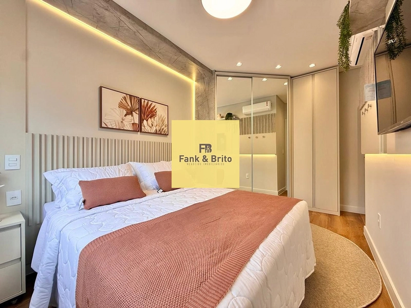 Novo, decorado, infra completa, 3 suítes, 2 box de garagem.: 25ª foto da galeria de imagens do imóvel