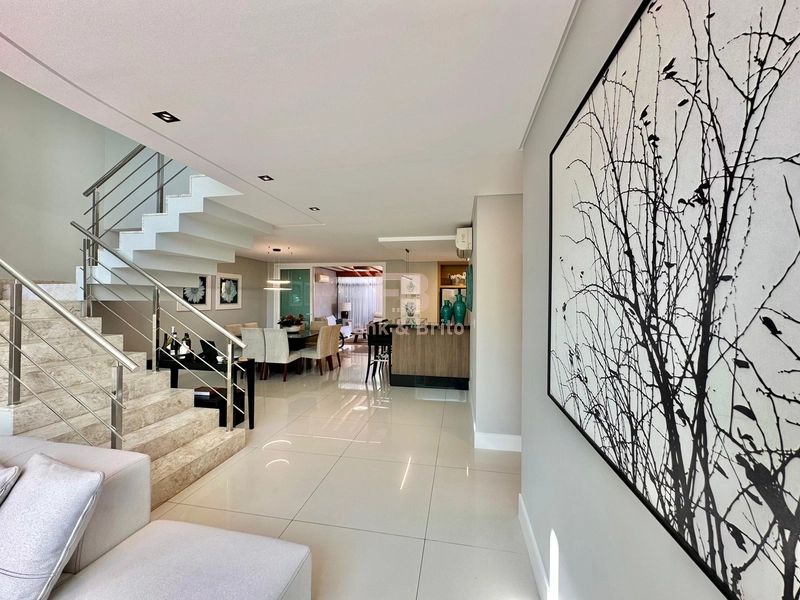 SOBRADO À VENDA!!! OPORTUNIDADE !!! COND. CONDADO CAPÃO: 6ª foto da galeria de imagens do imóvel