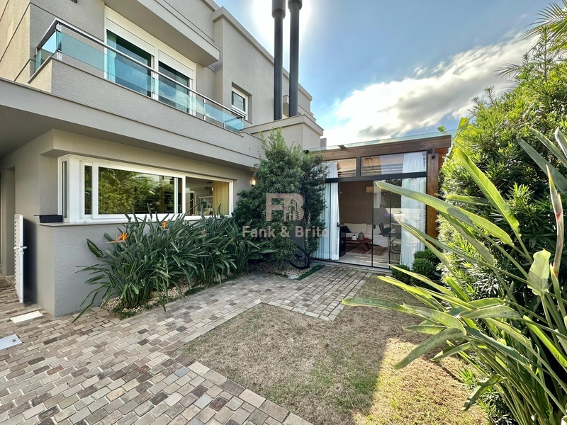 SOBRADO À VENDA!!! OPORTUNIDADE !!! COND. CONDADO CAPÃO: 21ª foto da galeria de imagens do imóvel