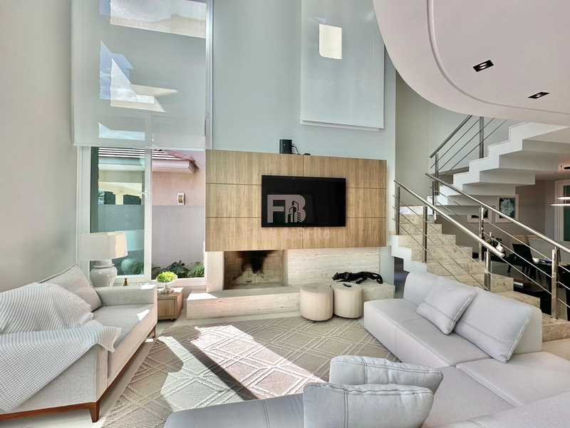 SOBRADO À VENDA!!! OPORTUNIDADE !!! COND. CONDADO CAPÃO: 4ª foto da galeria de imagens do imóvel