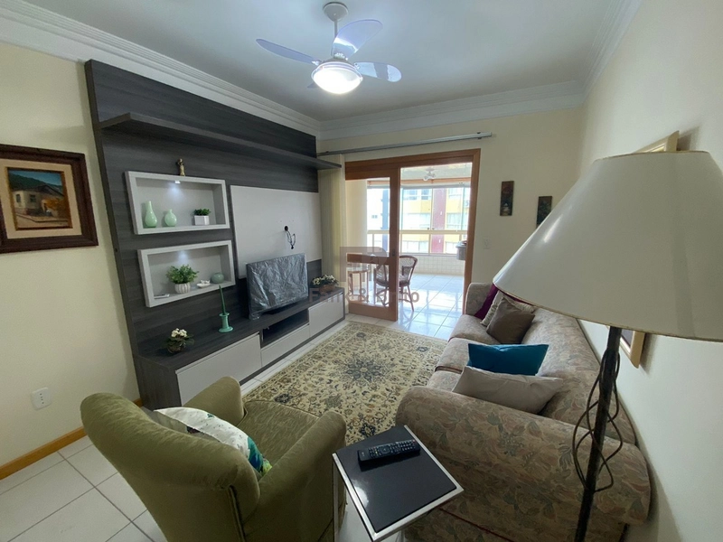 VENDE APARTAMENTO COM SACADÃO DE FRENTE PARA RUA SEPÉ: 4ª foto da galeria de imagens do imóvel