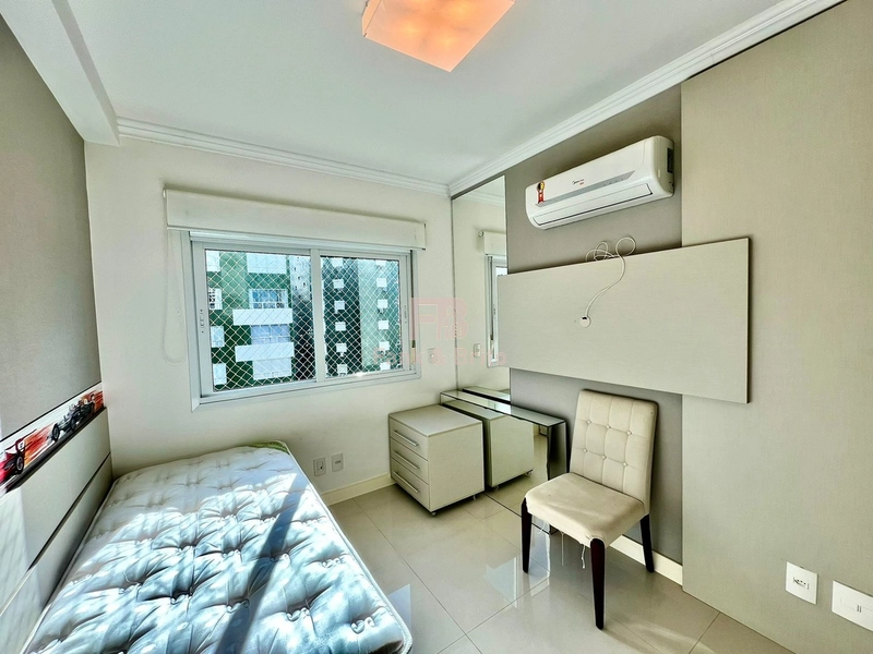 APARTAMENTO COM VISTA PARA O MAR À VENDA  EM CAPÃO DA CANOA: 19ª foto da galeria de imagens do imóvel