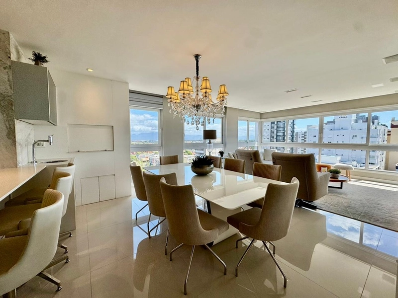 Excelente apartamento 3 dormitórios, frente para a praça e com vista para o mar!: 14ª foto da galeria de imagens do imóvel