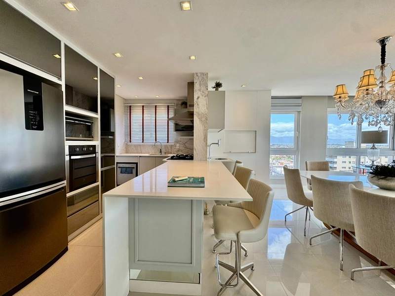 Excelente apartamento 3 dormitórios, frente para a praça e com vista para o mar!: 18ª foto da galeria de imagens do imóvel