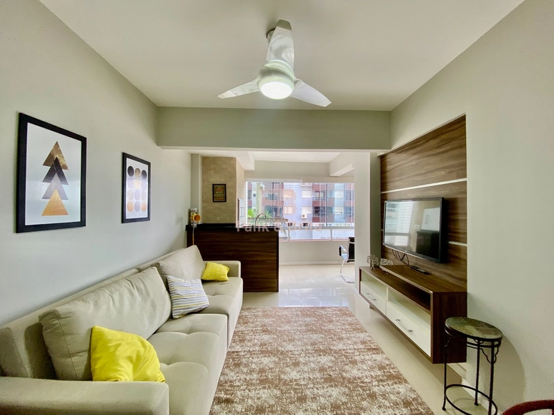 SACADA DE FRENTE PARA AVENIDA.: 7ª foto da galeria de imagens do imóvel