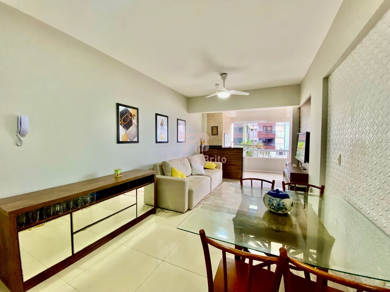 SACADA DE FRENTE PARA AVENIDA.: 12ª foto da galeria de imagens do imóvel