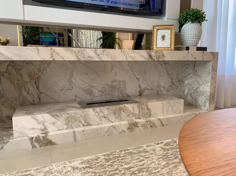 APARTAMENTO A VENDA DE 3 DORMITÓRIOS DE FRENTE.: 1ª foto da galeria de imagens do imóvel