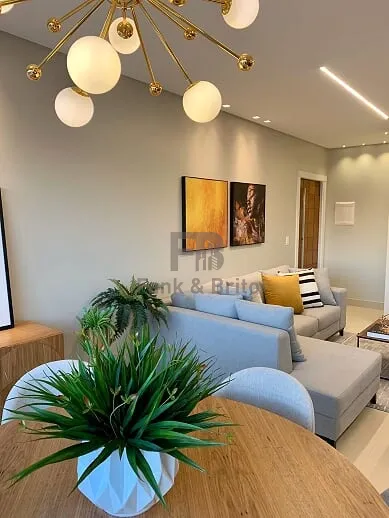 LUXO E REQUINTE, JUNTO A AVENIDA, PRAÇA E COMÉRCIO LOCAL!: 2ª foto da galeria de imagens do imóvel