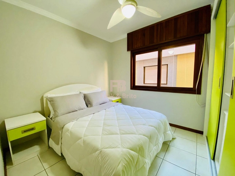 VENDE APARTAMENTO AMPLO DE FRENTE JUNTO PRAÇA DO MINI GOLF: 7ª foto da galeria de imagens do imóvel