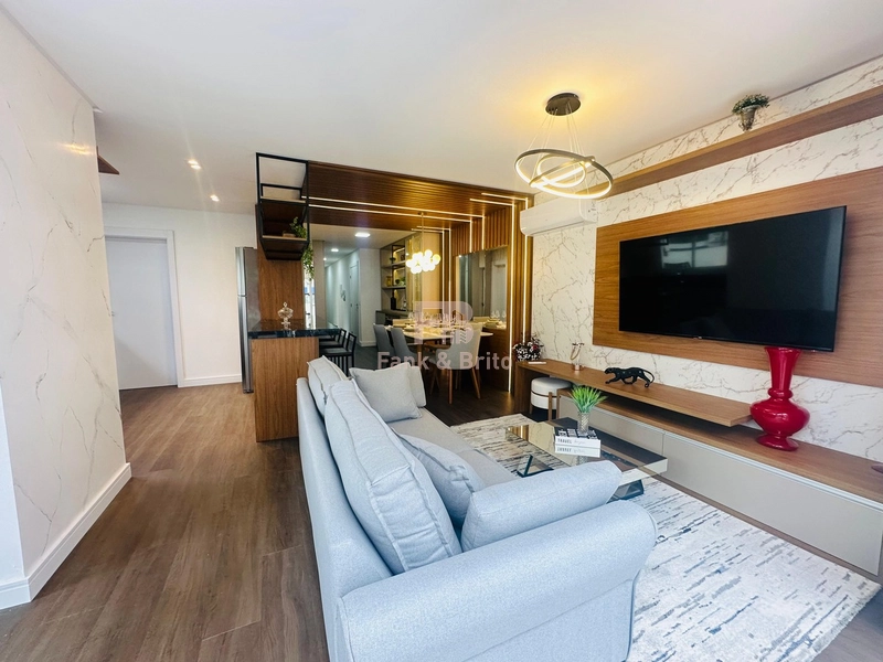 APARTAMENTO 3 DORMITÓRIOS COM TERRAÇO: 2ª foto da galeria de imagens do imóvel