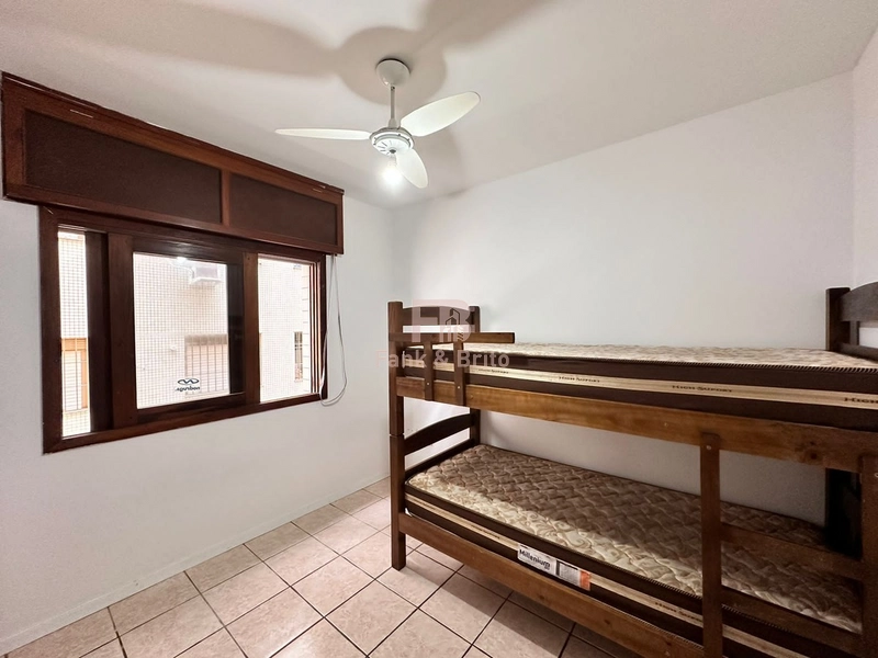 JUNTO DA PRAÇA MAIS CHARMOSA DE CAPÃO!!: 7ª foto da galeria de imagens do imóvel