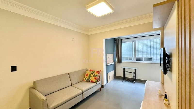 DECORADO, CENTRO DE CAPÃO, AMPLO APARTAMENTO.: 1ª foto da galeria de imagens do imóvel