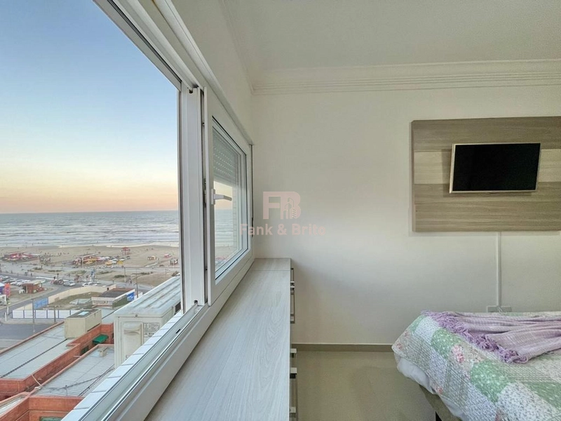 3 Dormitórios Beira Mar: 12ª foto da galeria de imagens do imóvel