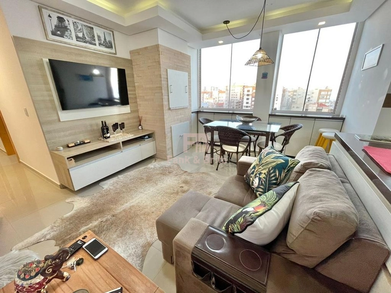 3 Dormitórios Beira Mar: 1ª foto da galeria de imagens do imóvel